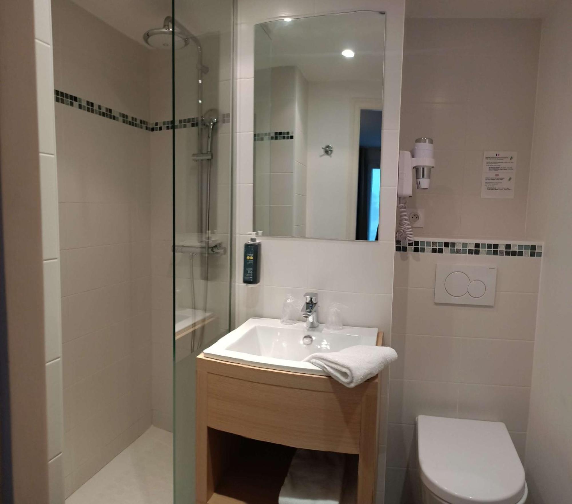 Brit Hotel Les Alizes Pornic Luaran gambar