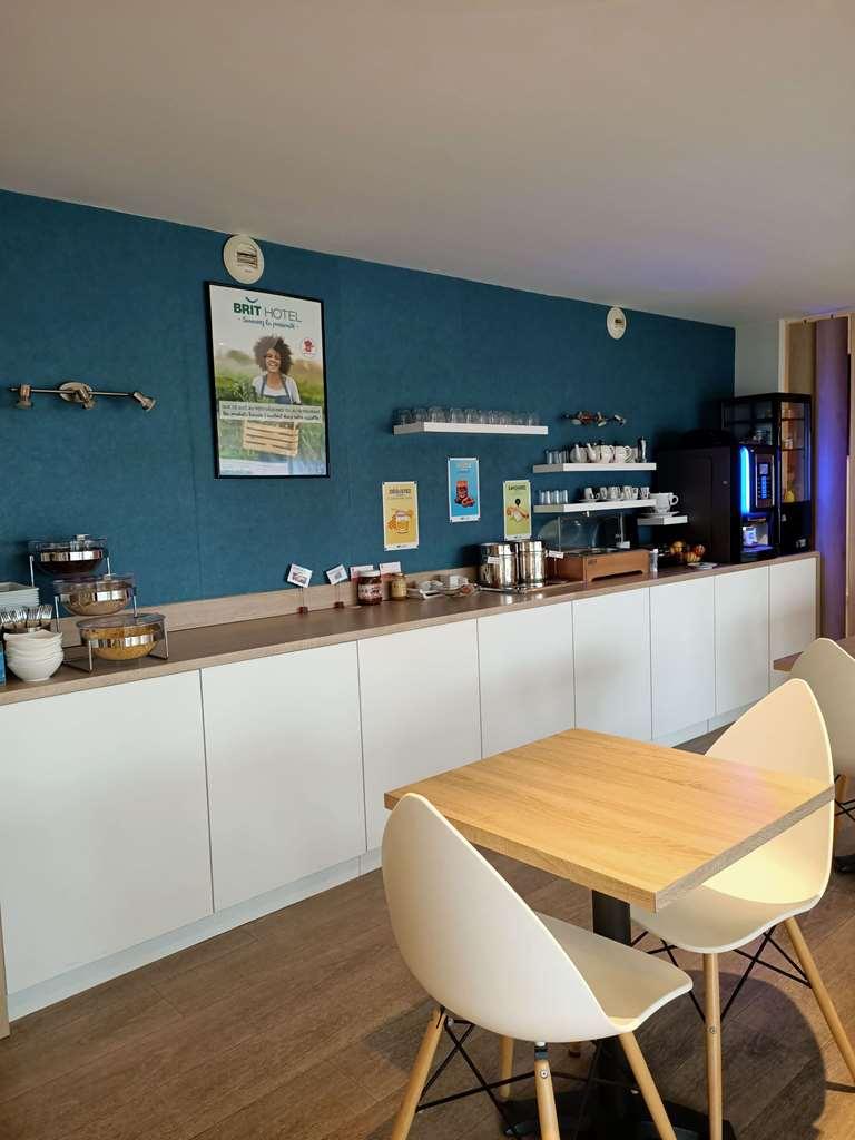 Brit Hotel Les Alizes Pornic Restoran gambar