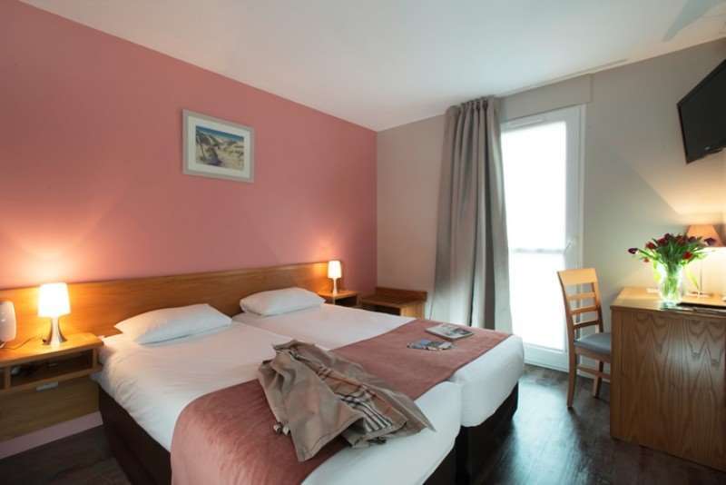 Brit Hotel Les Alizes Pornic Bilik gambar